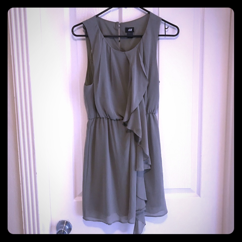 H&M Dress ✨🎁✨✨